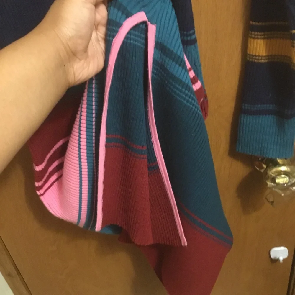 Striped Colorblock Knit Maxi Dress in Navy and Pink L
